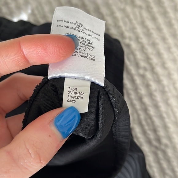 Shade & Shore Women’s Ribbed Cut Out One Piece Swimsuit in Black Size Large - Picture 7 of 8